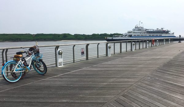 bikes_on_dock_with_ferry